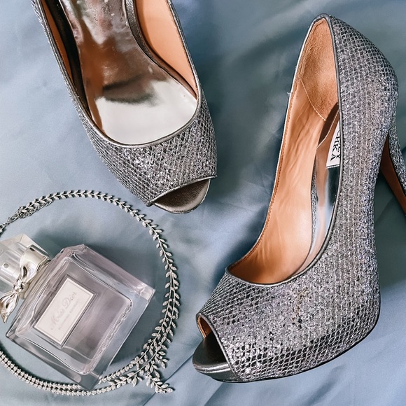 Badgley Mischka Silver Peep Toe Heels - Picture 1 of 9